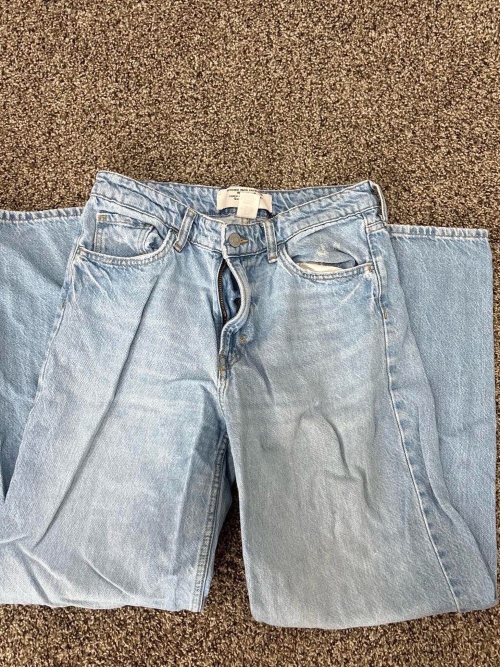 H&M Light Blue Straight-Leg Jeans